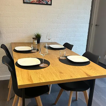 Cosy 8 - Zuid-limburg Tatil Evi Simpelveld